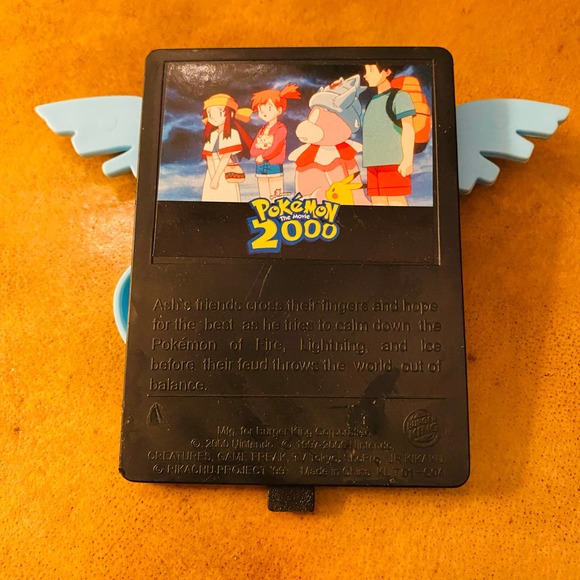 Articuno Burger King Pokemon 2000 Mystery Power Card Collectible Toy Figure - Picture 2 of 2